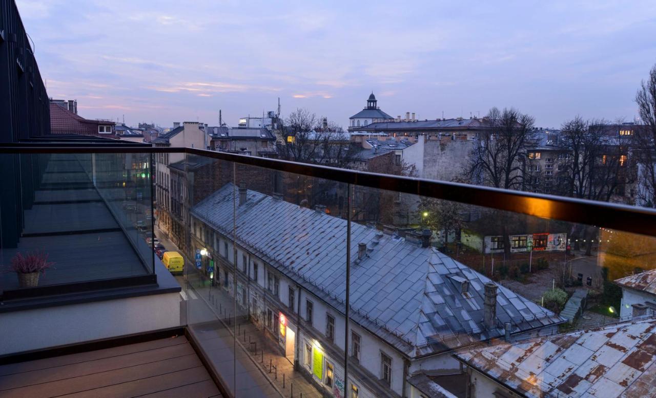 White Birds Apartment Krakow Ngoại thất bức ảnh